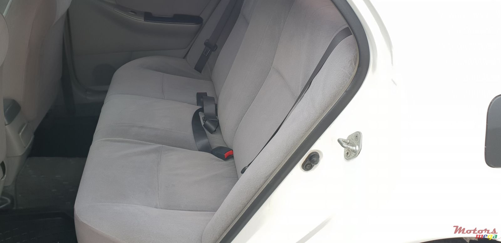 2000' Toyota Corolla photo #1