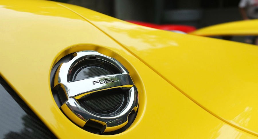 Essence synthétique de Porsche : des voitures thermiques aussi propres que des électriques