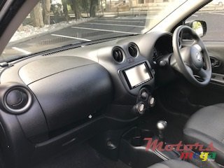 2011' Nissan March photo #3