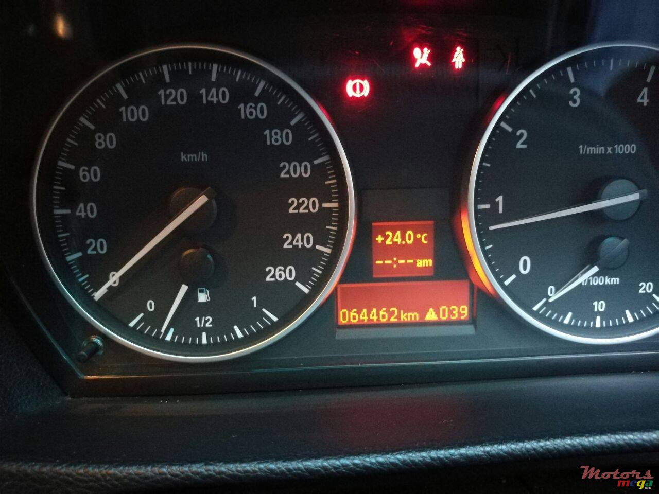 2008' BMW 3 Series photo #4