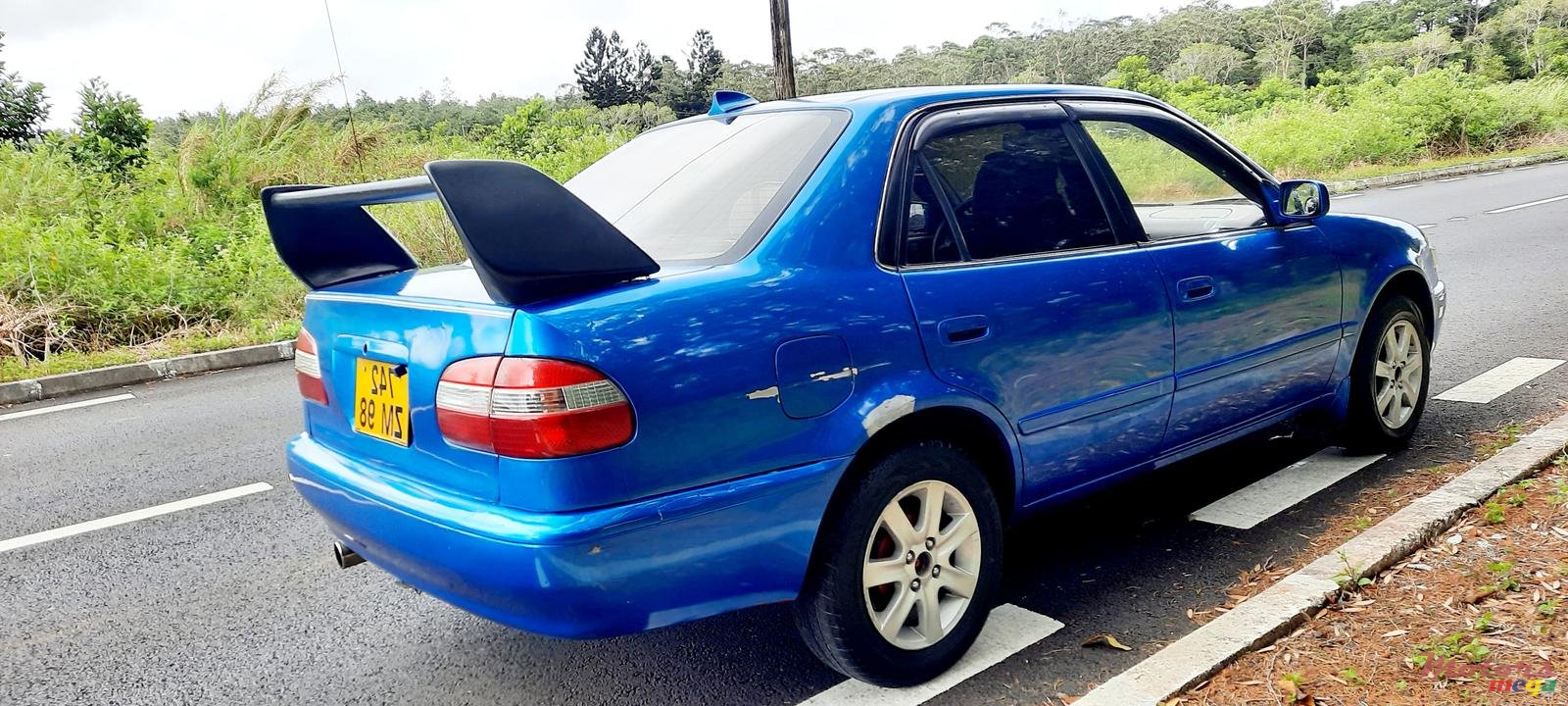 1998' Toyota Corolla photo #2