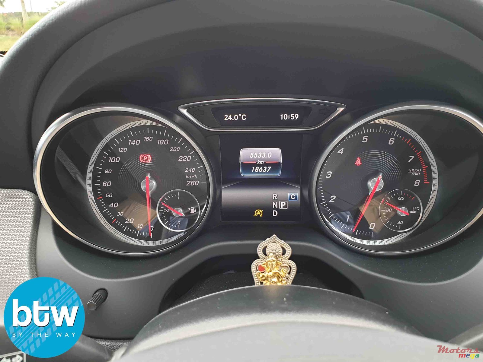 2017' Mercedes-Benz CLA 200 Urban Line photo #7