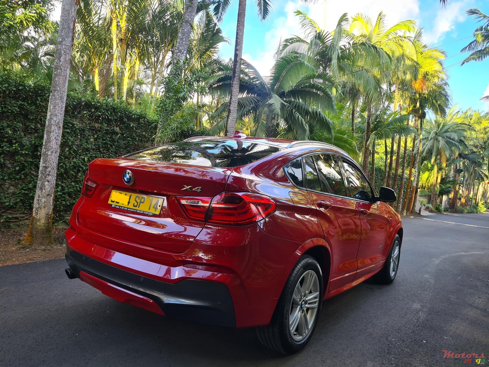 2014' BMW X4 M package photo #4