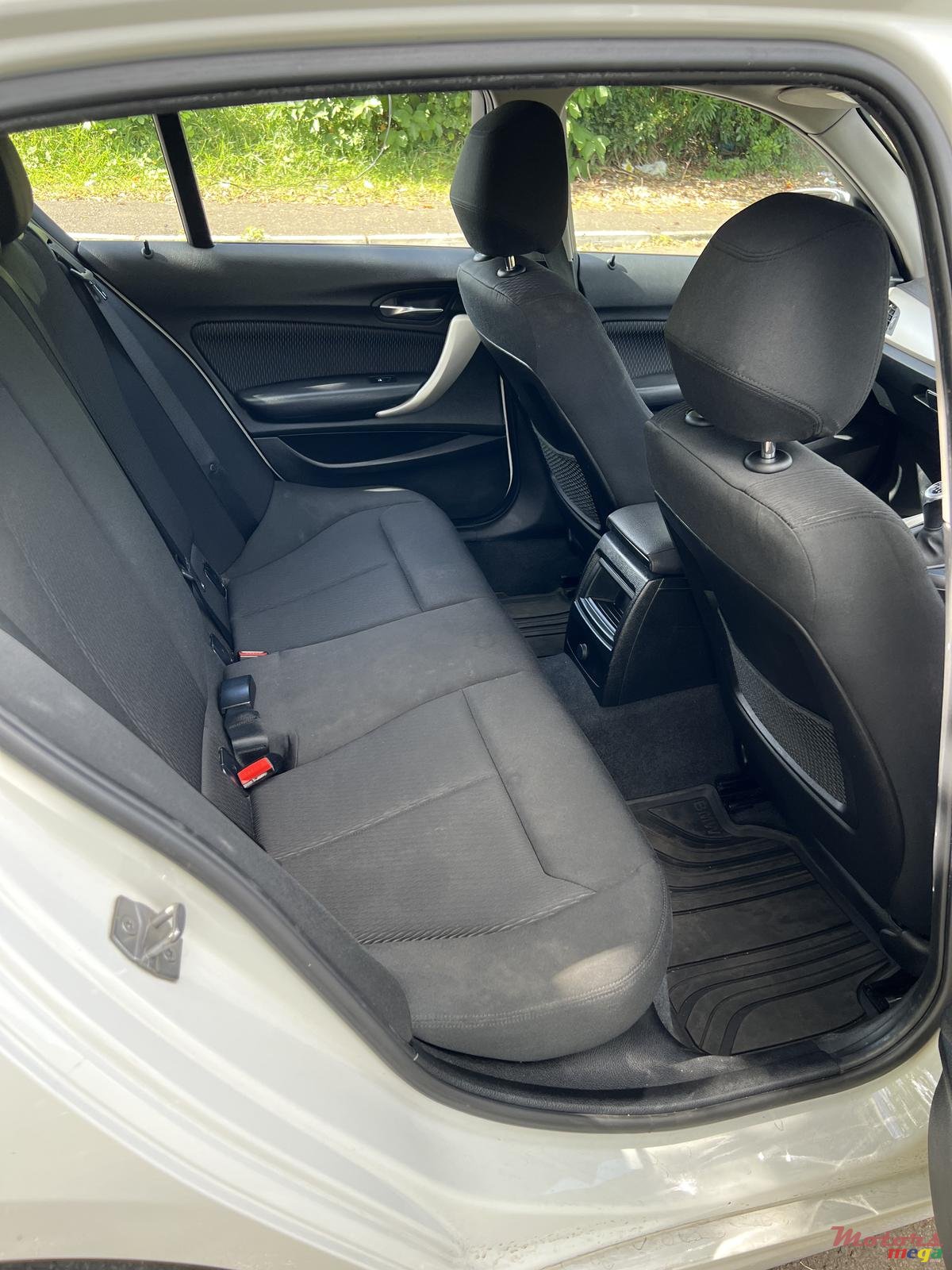 2016' BMW 1 Series photo #4