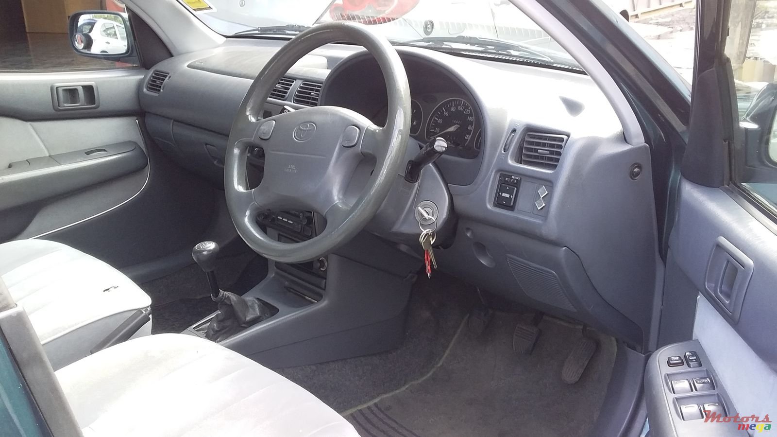 1999' Toyota Starlet Caraf photo #3