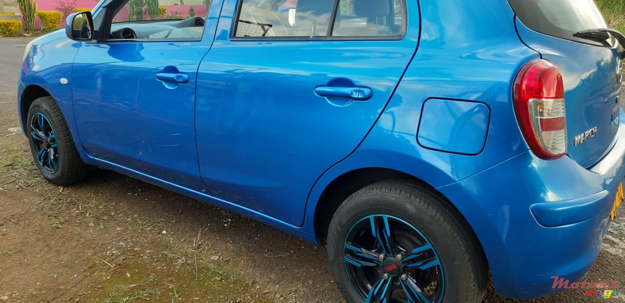 2012' Nissan March photo #3