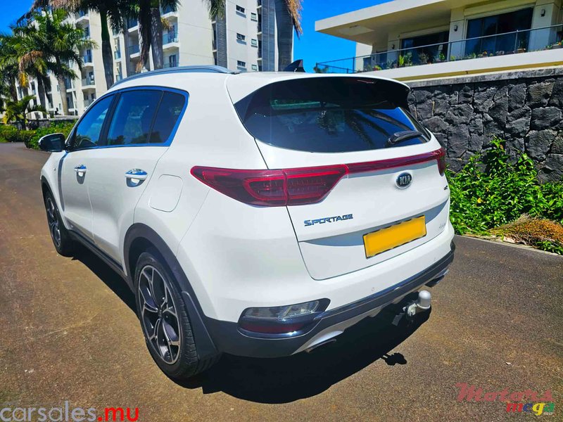 2022' Kia Sportage 1.6 GT Line SX Pack Plus AWD photo #3