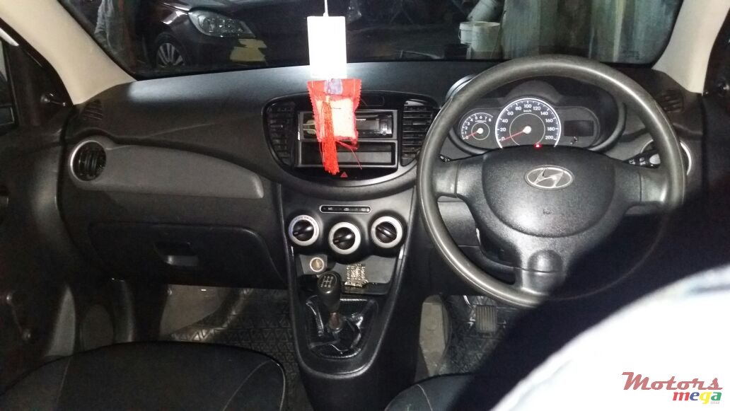 2013' Hyundai i10 photo #4