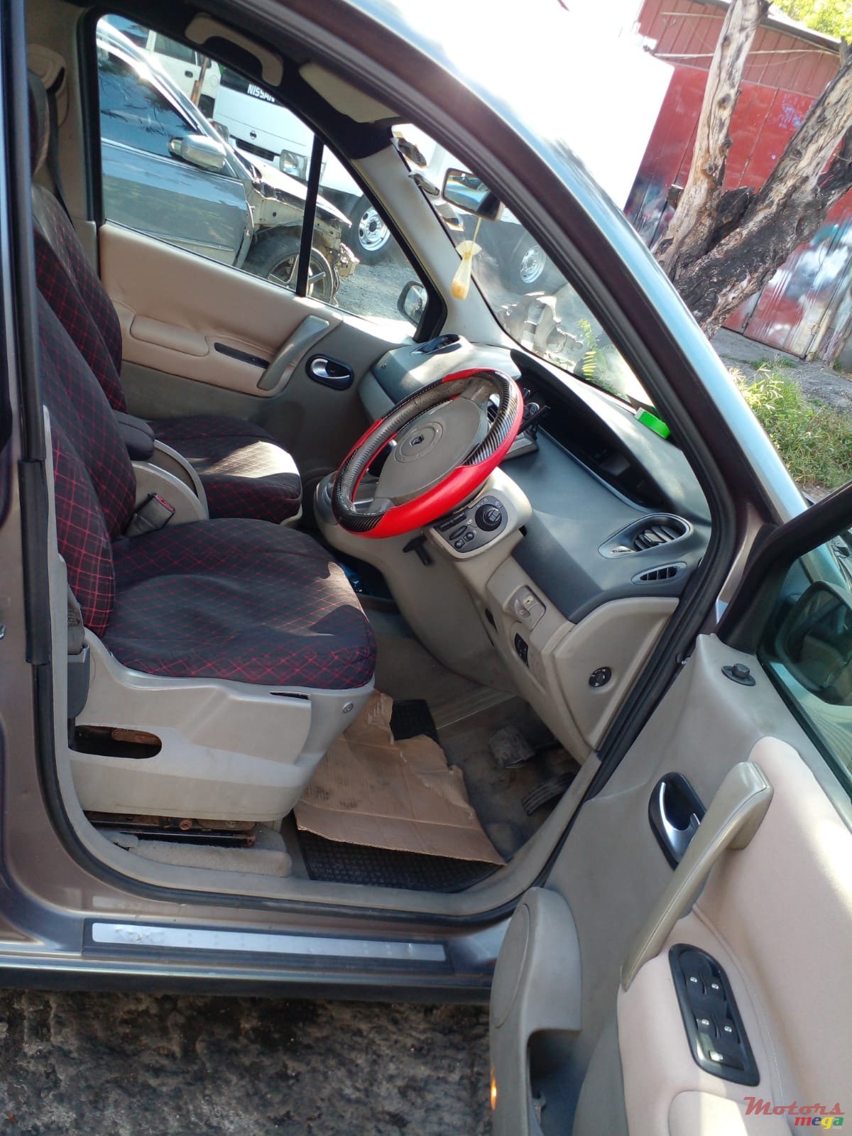 2005' Renault Scenic photo #4