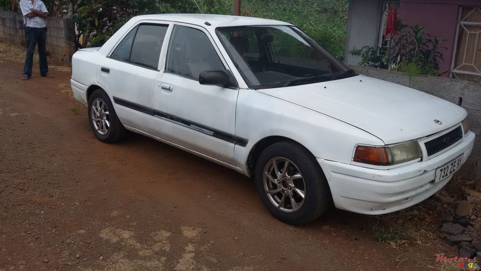 1991' Mazda Familia . photo #1