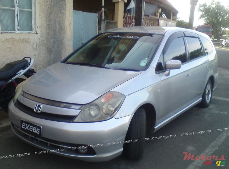 2004' Honda none photo #3