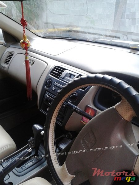 2002' Honda Accord photo #2