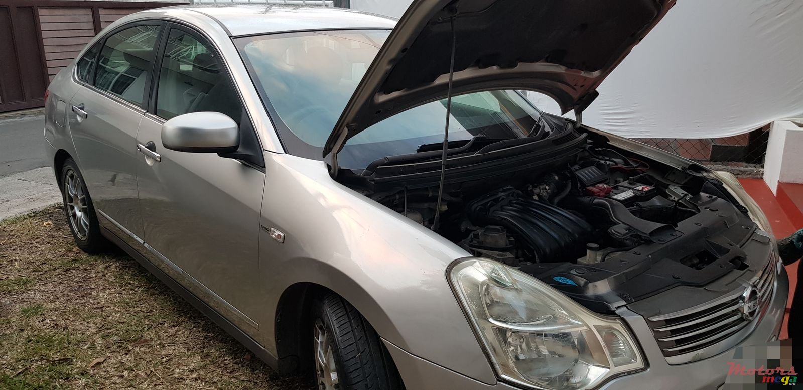 2006' Nissan Bluebird photo #4