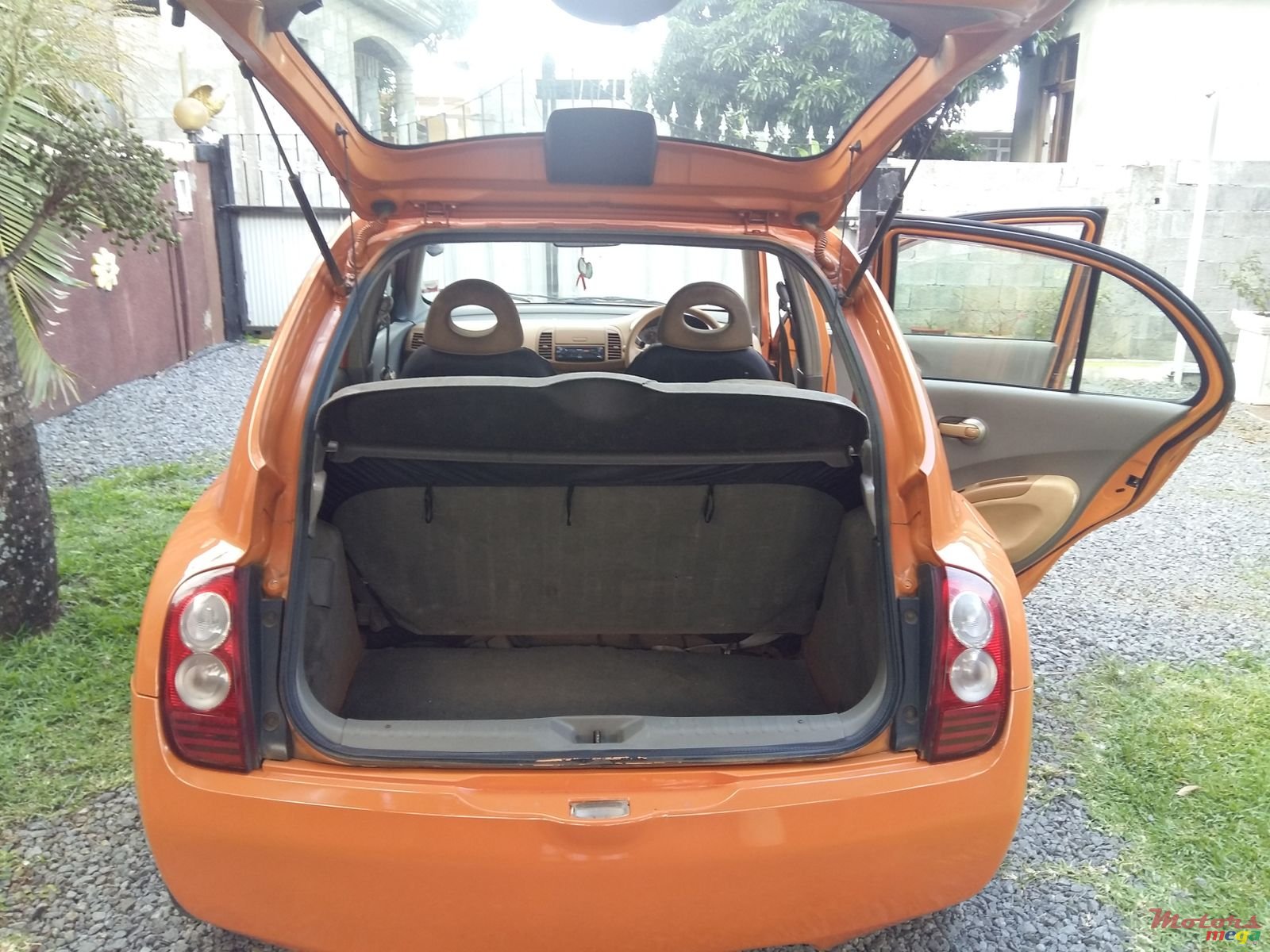 2004' Nissan March photo #4