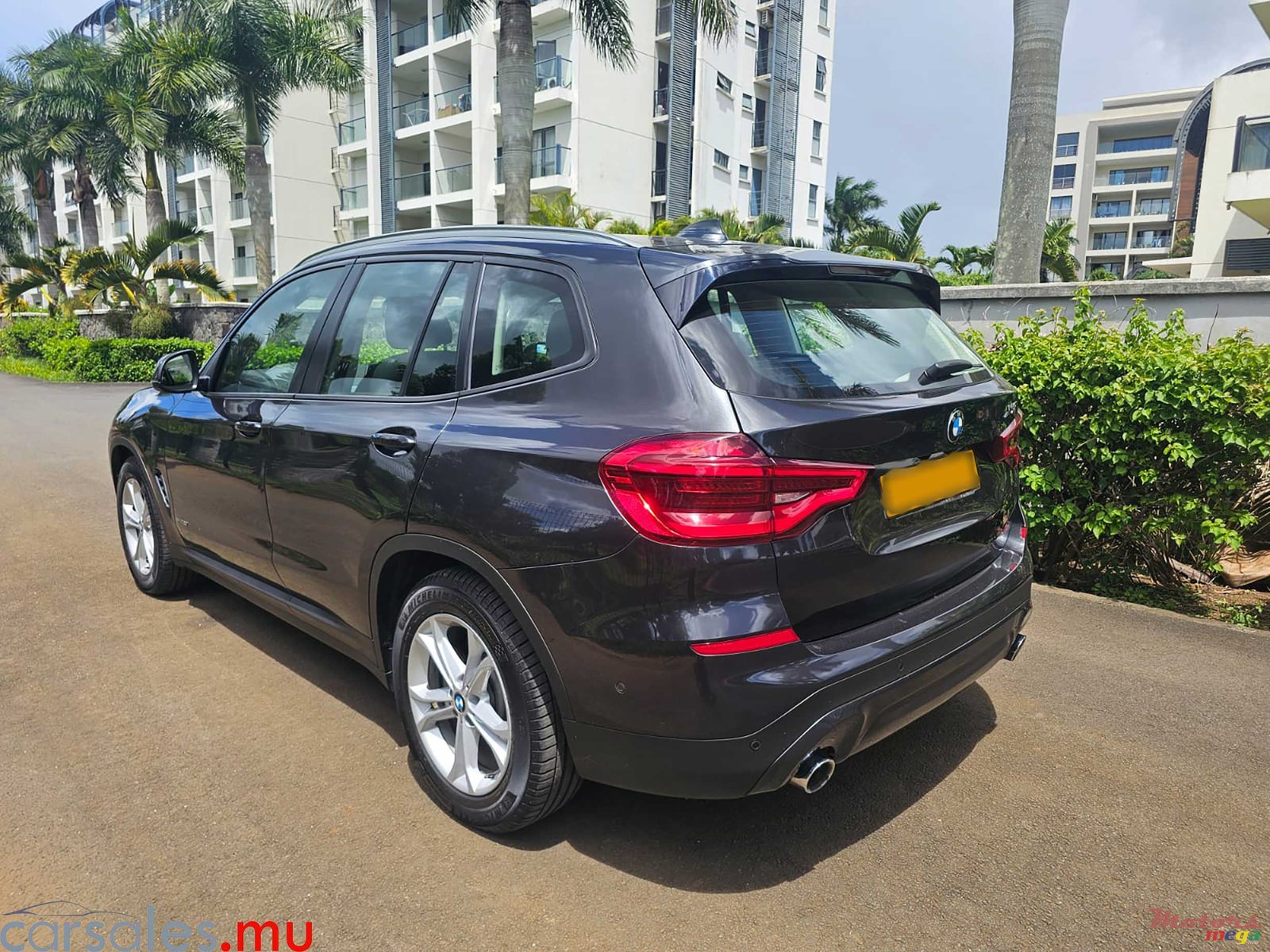 2018' BMW X3 20i SDrive XLine photo #3