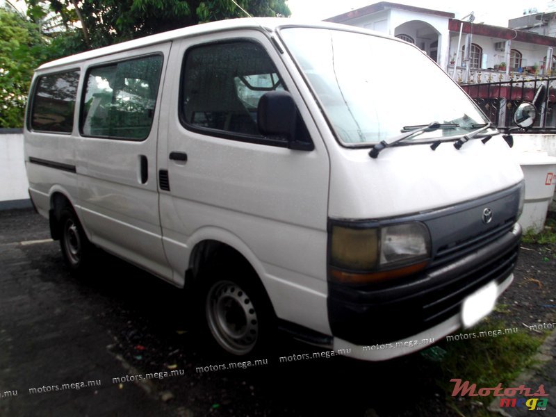 1998' Toyota photo #1