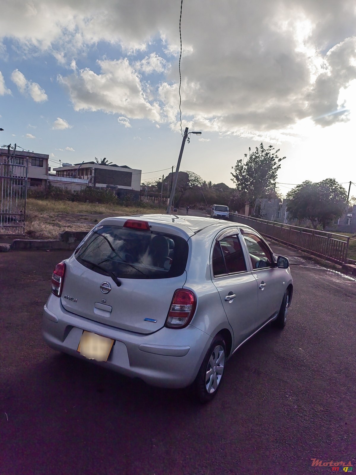 2011' Nissan March photo #5