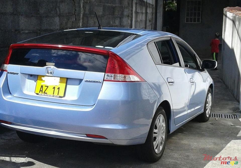 2011' Honda Insight photo #2