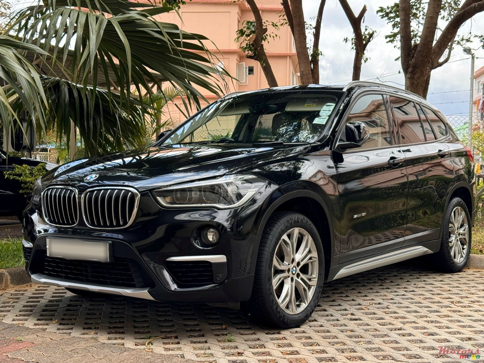 2017' BMW X1 photo #1