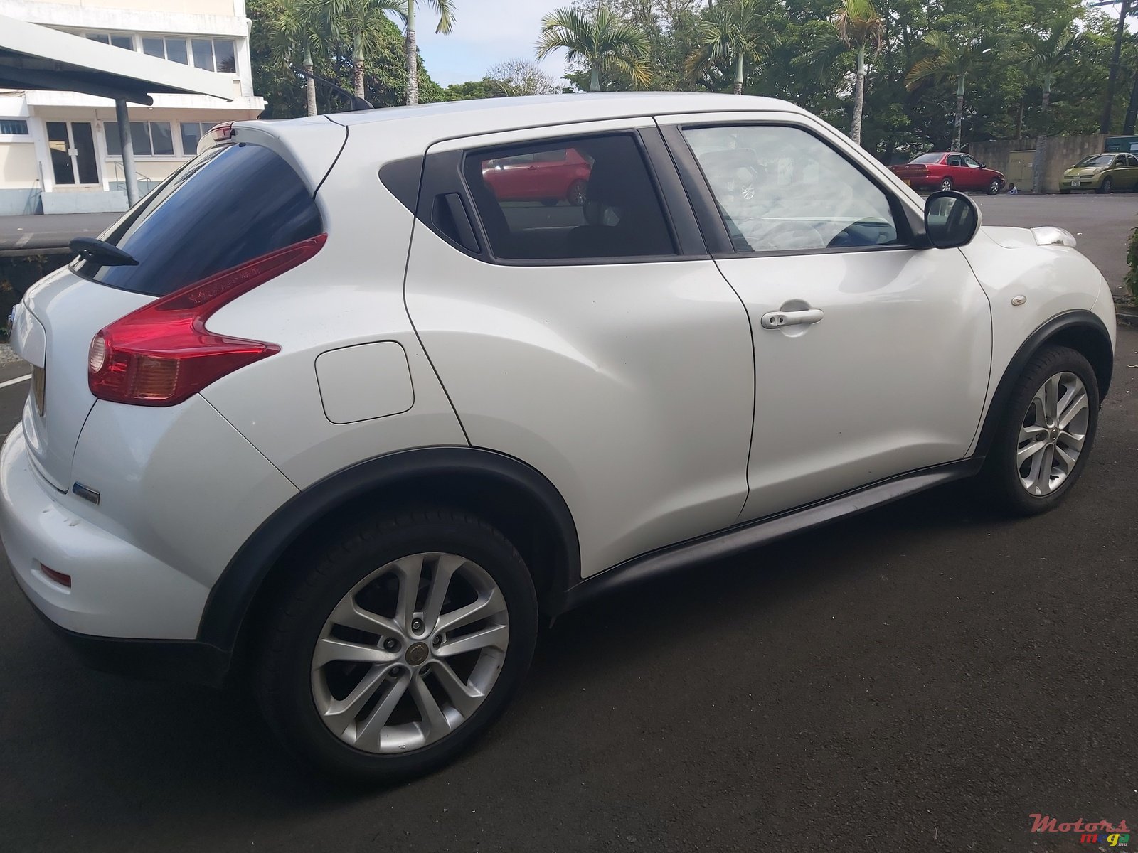 2014' Nissan Juke photo #1