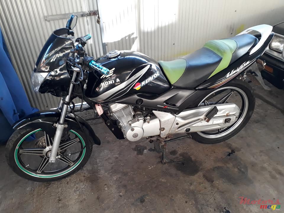 2008' Honda Unicorn photo #1