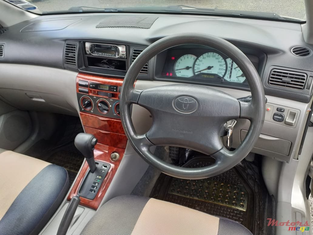 2002' Toyota Corolla NZE photo #5