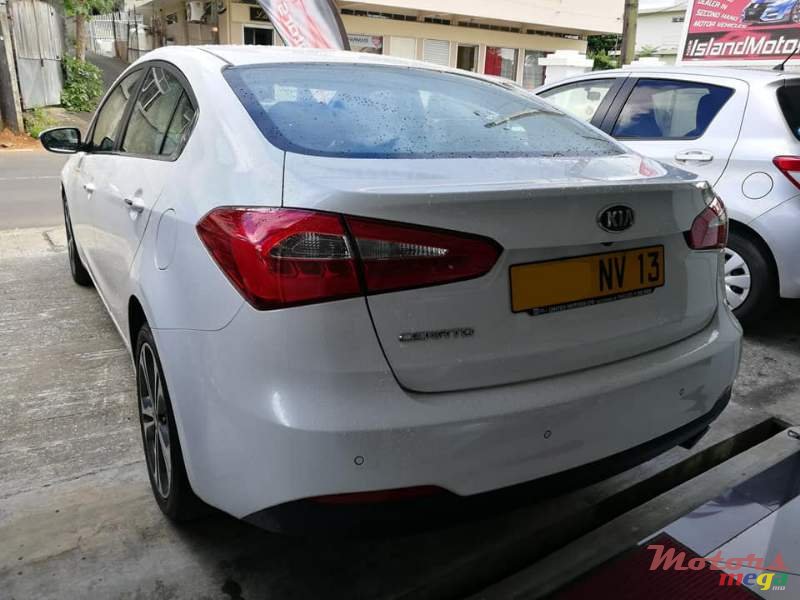 2013' Kia Cerato photo #5