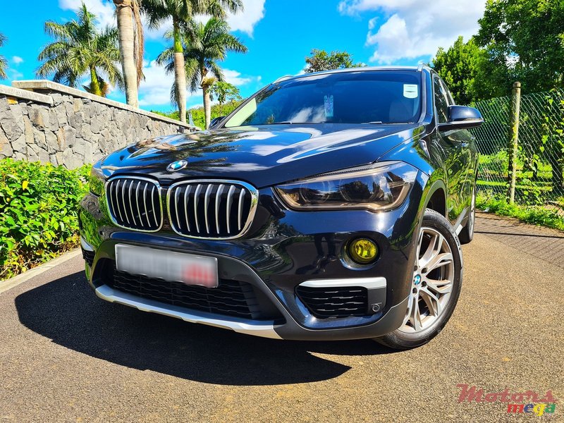 2018' BMW X1 SDRIVE 18i X Line photo #2