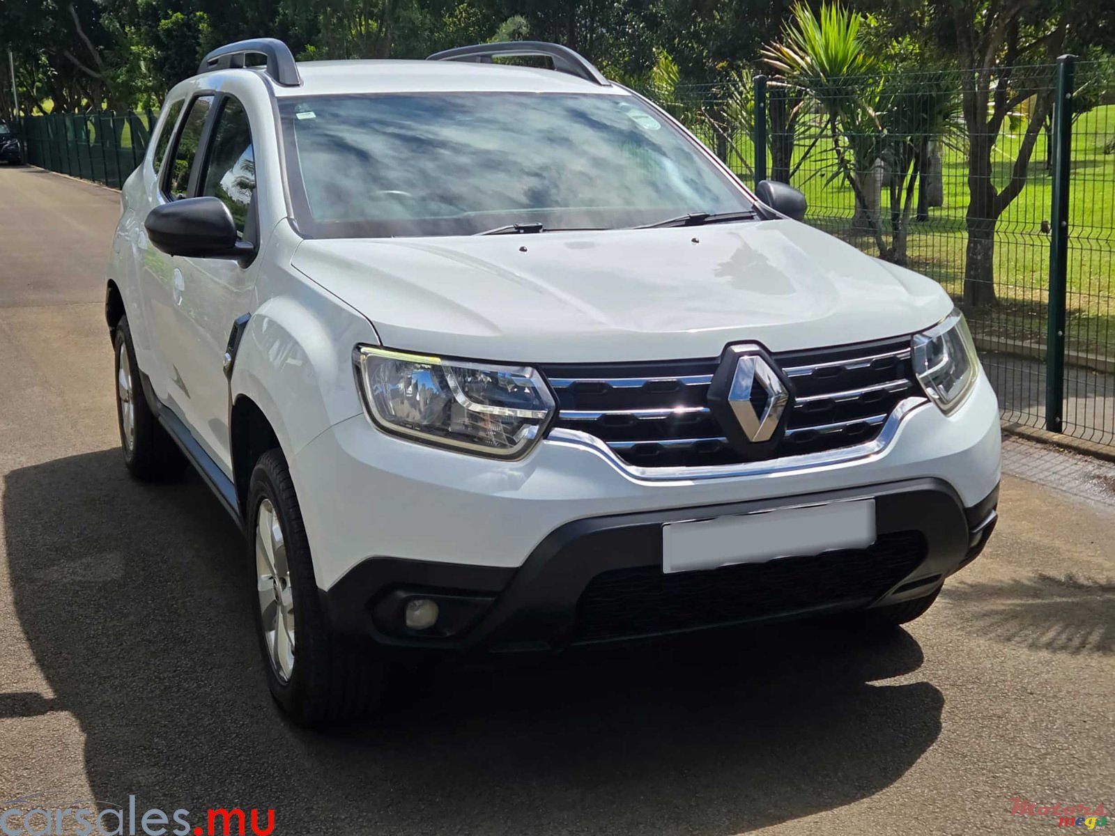2021' Renault Duster 1.5 dci photo #2