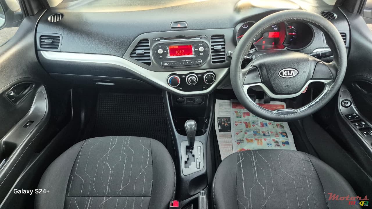 2012' Kia Picanto photo #4
