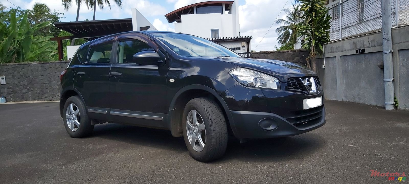 2010' Nissan Qashqai photo #2