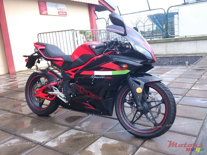 2012' Superbyke Megelli photo #4