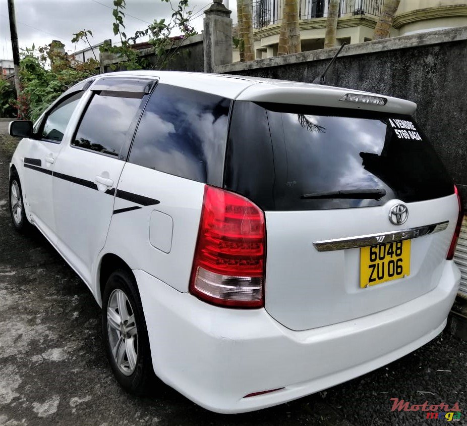 2006' Toyota photo #4