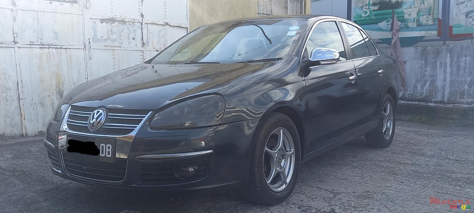 2008' Volkswagen Jetta photo #2