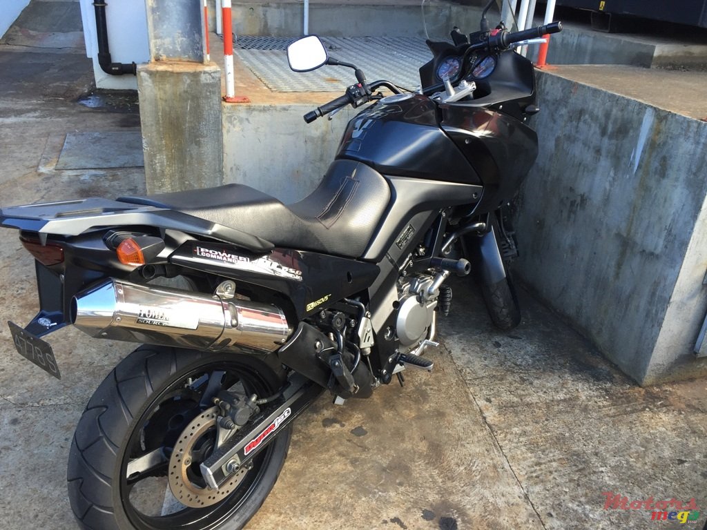 2007' Suzuki photo #2