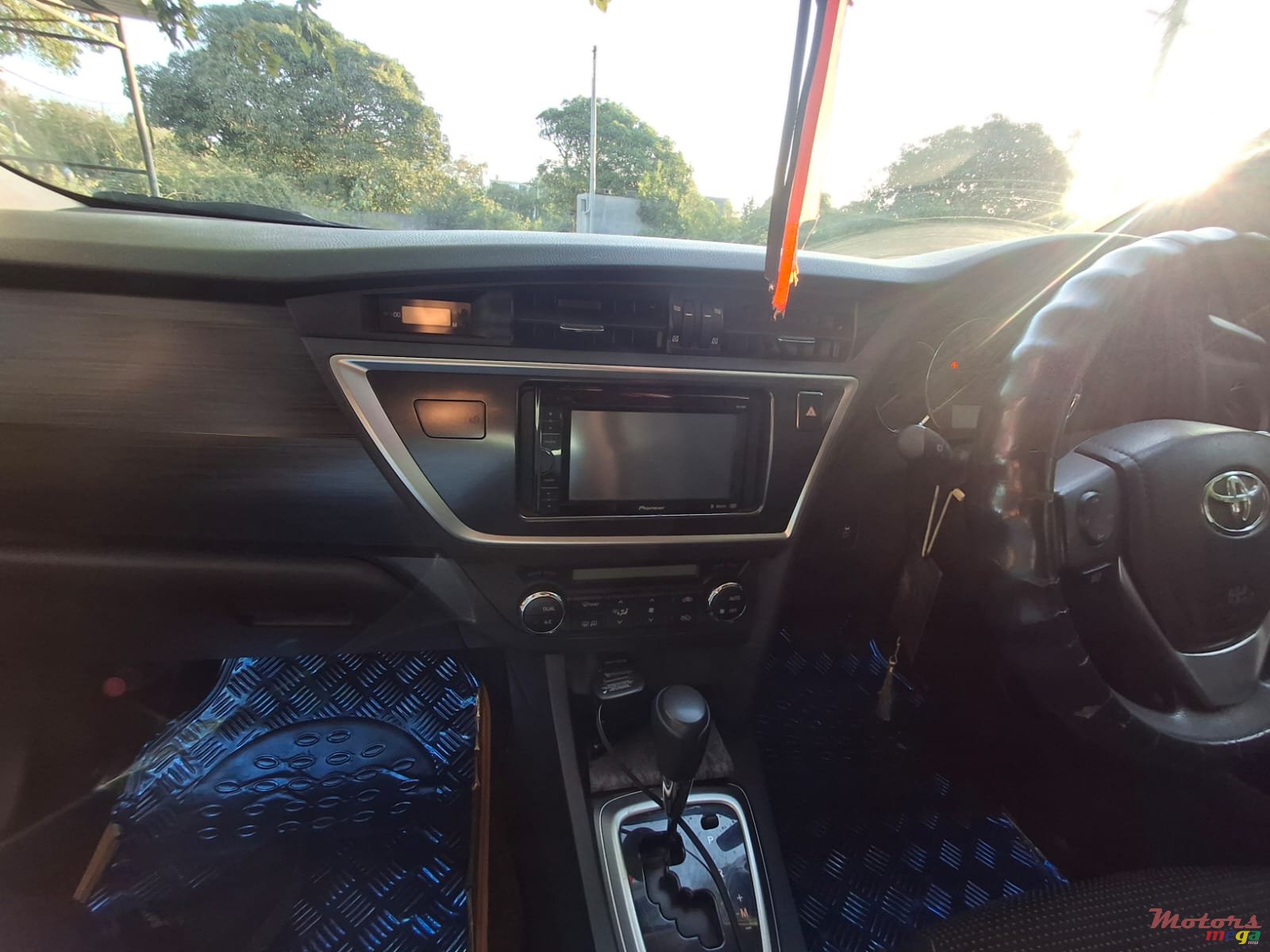 2012' Toyota Auris No photo #3
