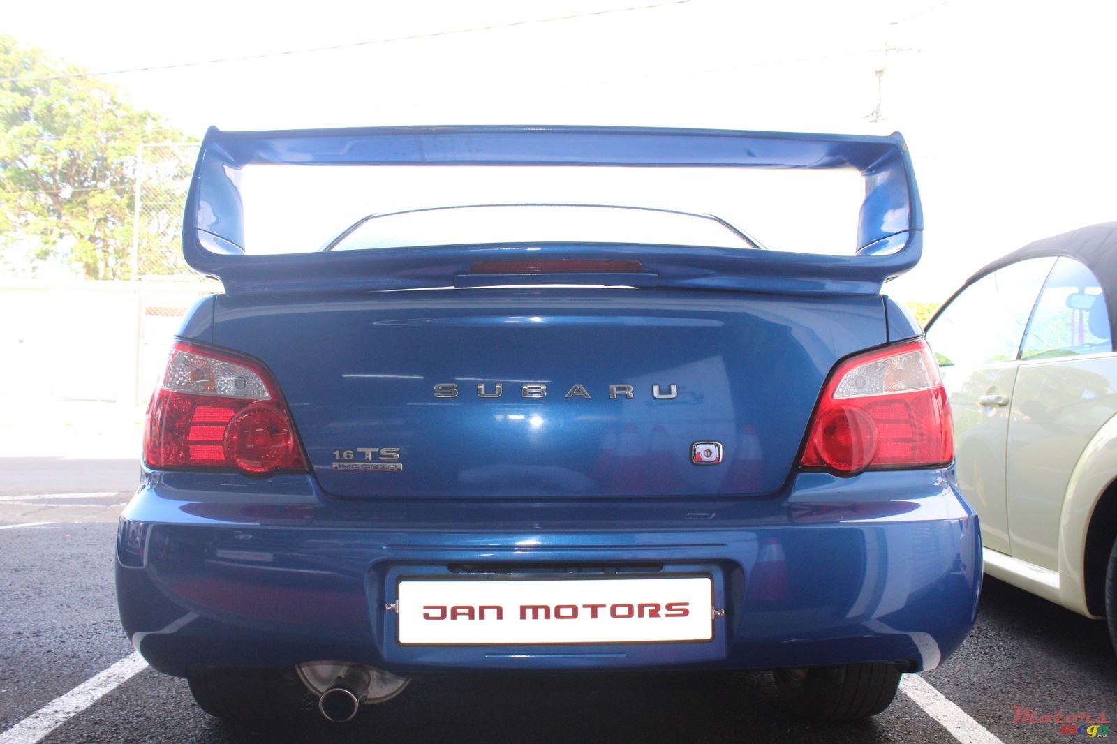 2019' Subaru Impreza STI photo #2