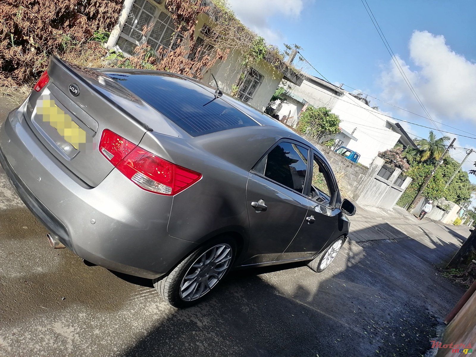 2012' Kia Cerato photo #4