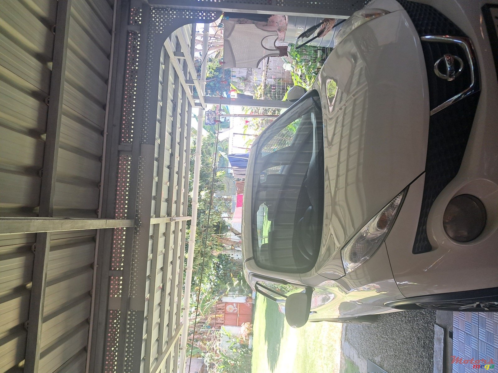 2014' Nissan Juke photo #3