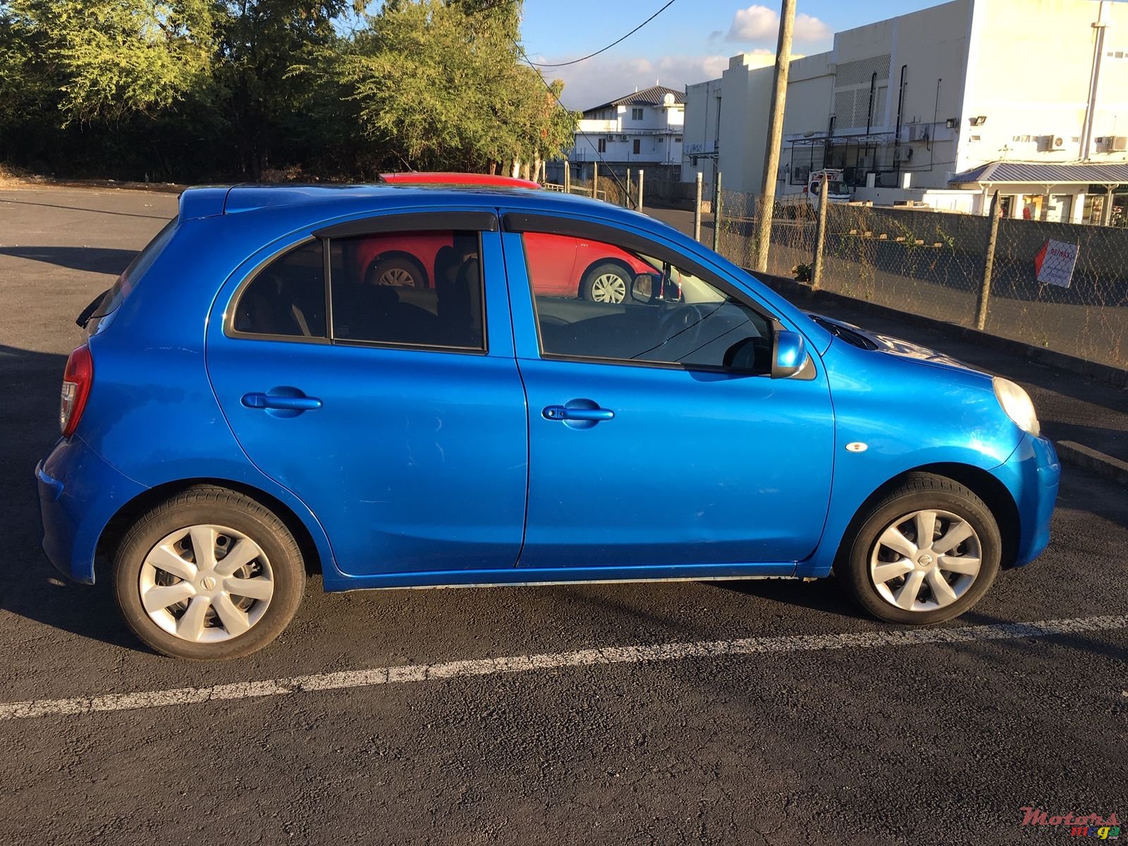 2011' Nissan March photo #1