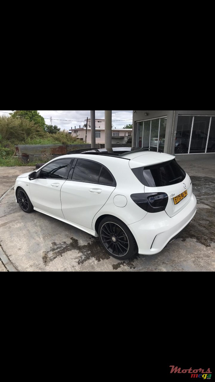 2014' Mercedes-Benz A 180 AMG PACK photo #2