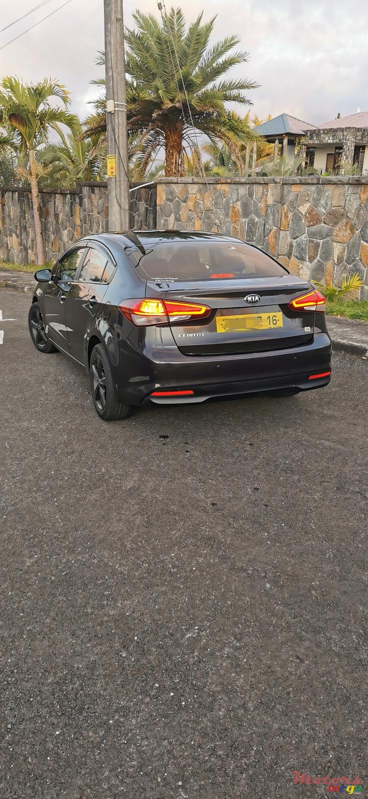 2016' Kia Cerato Forte K3 photo #3