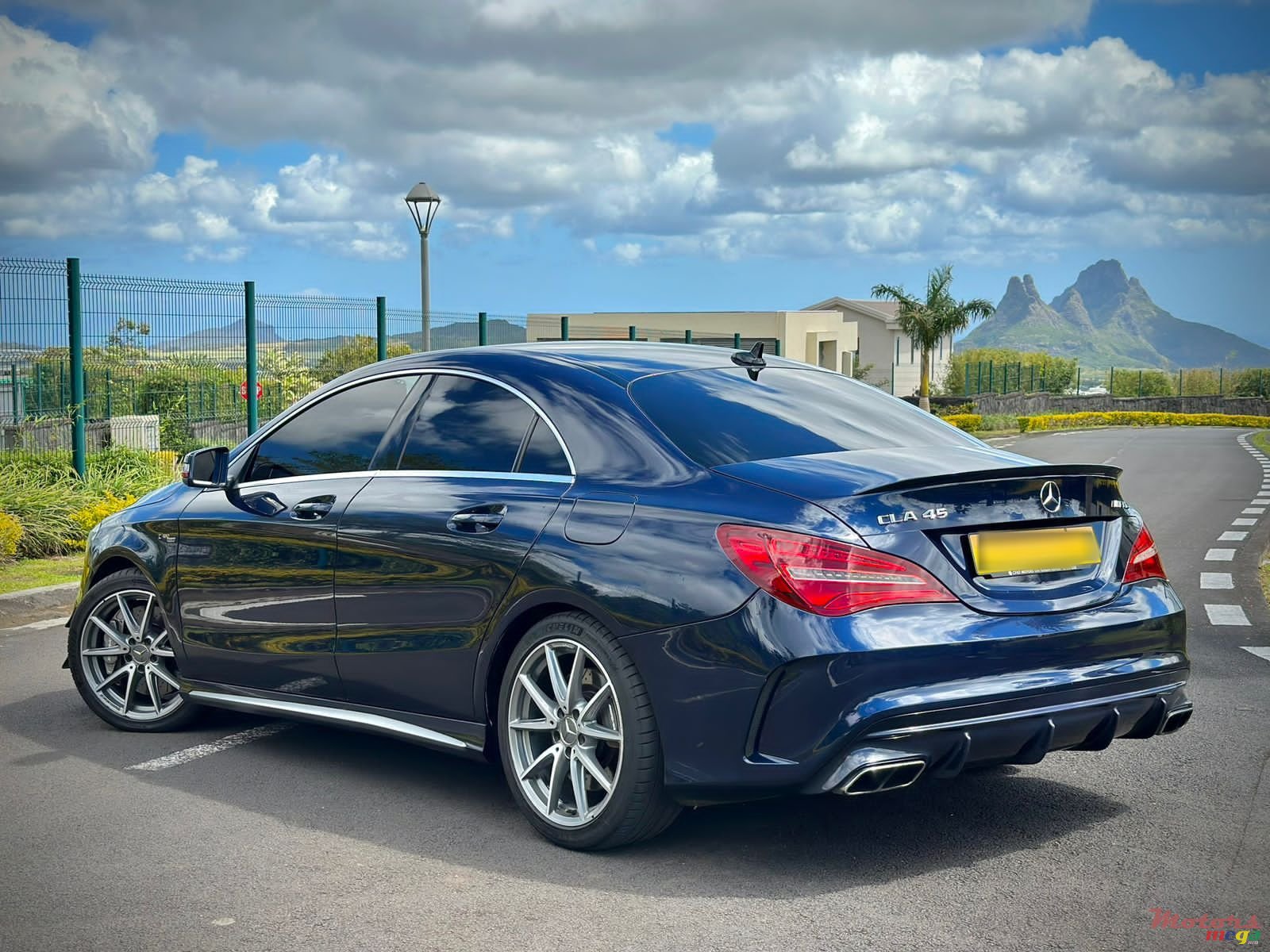 2017' Mercedes-Benz CLA45 AMG photo #2