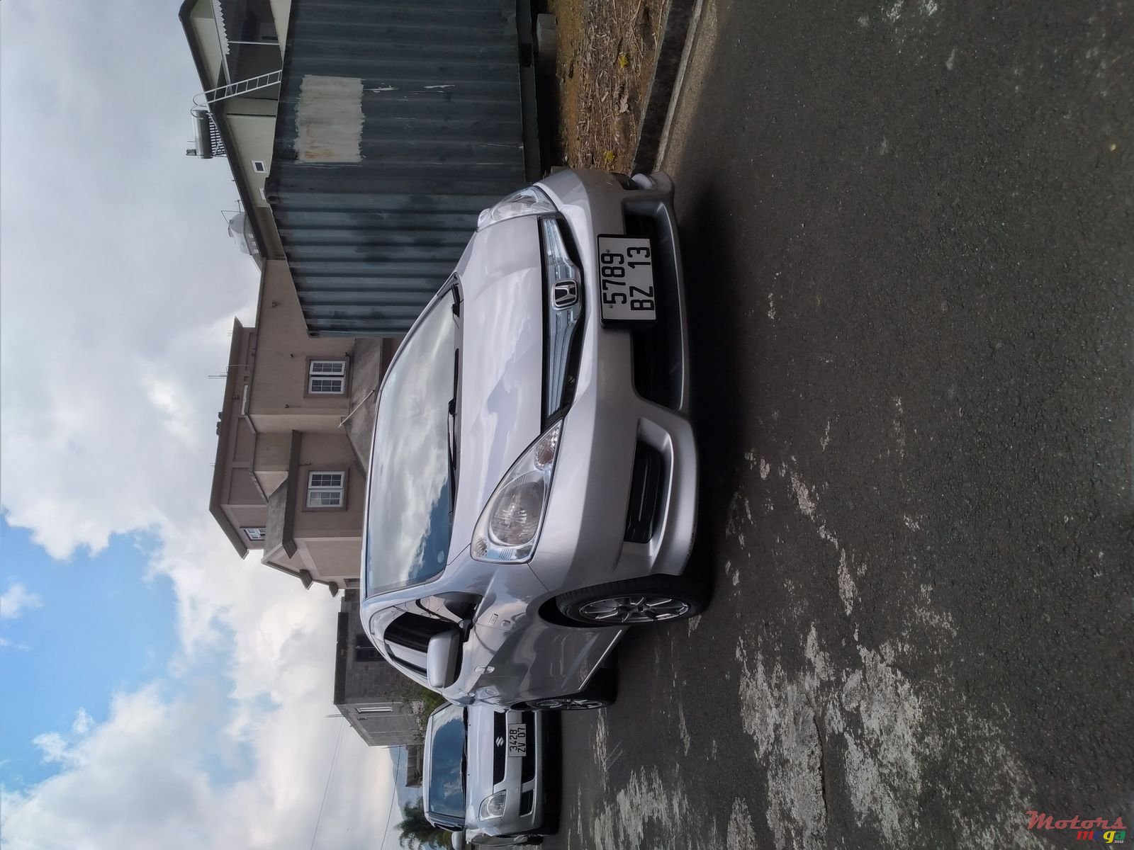 2013' Honda Shuttle photo #1