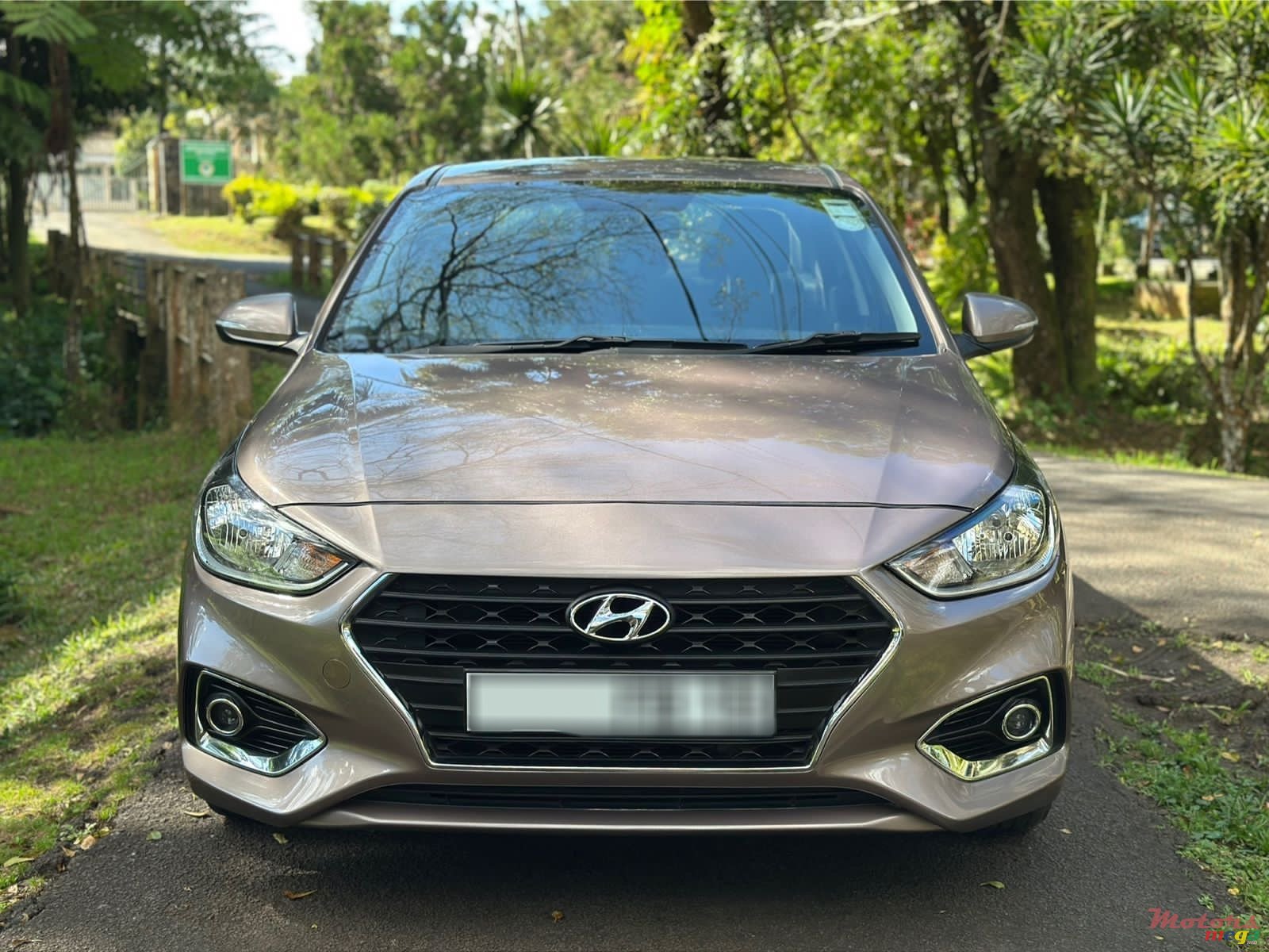2019' Hyundai Accent photo #1