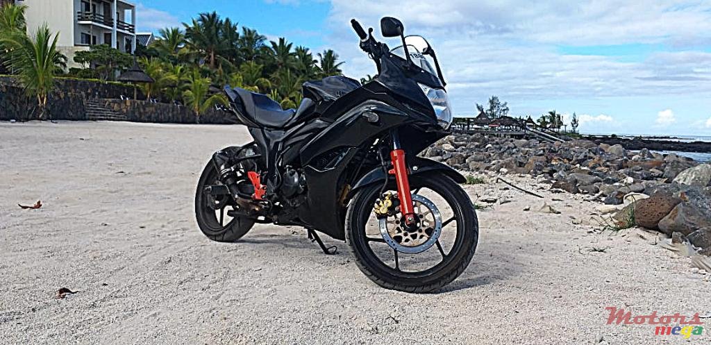 2019' Suzuki photo #4