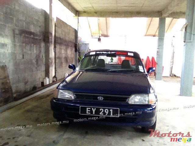 1992' Toyota photo #1