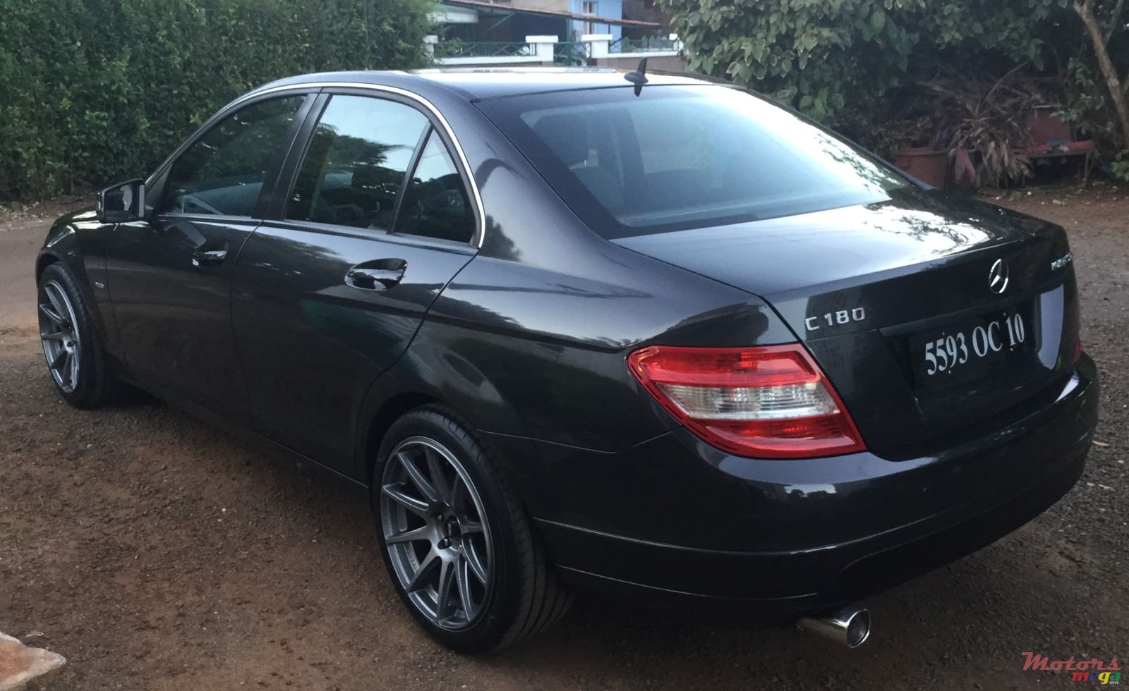 2010' Mercedes-Benz C-Class C 180 photo #6