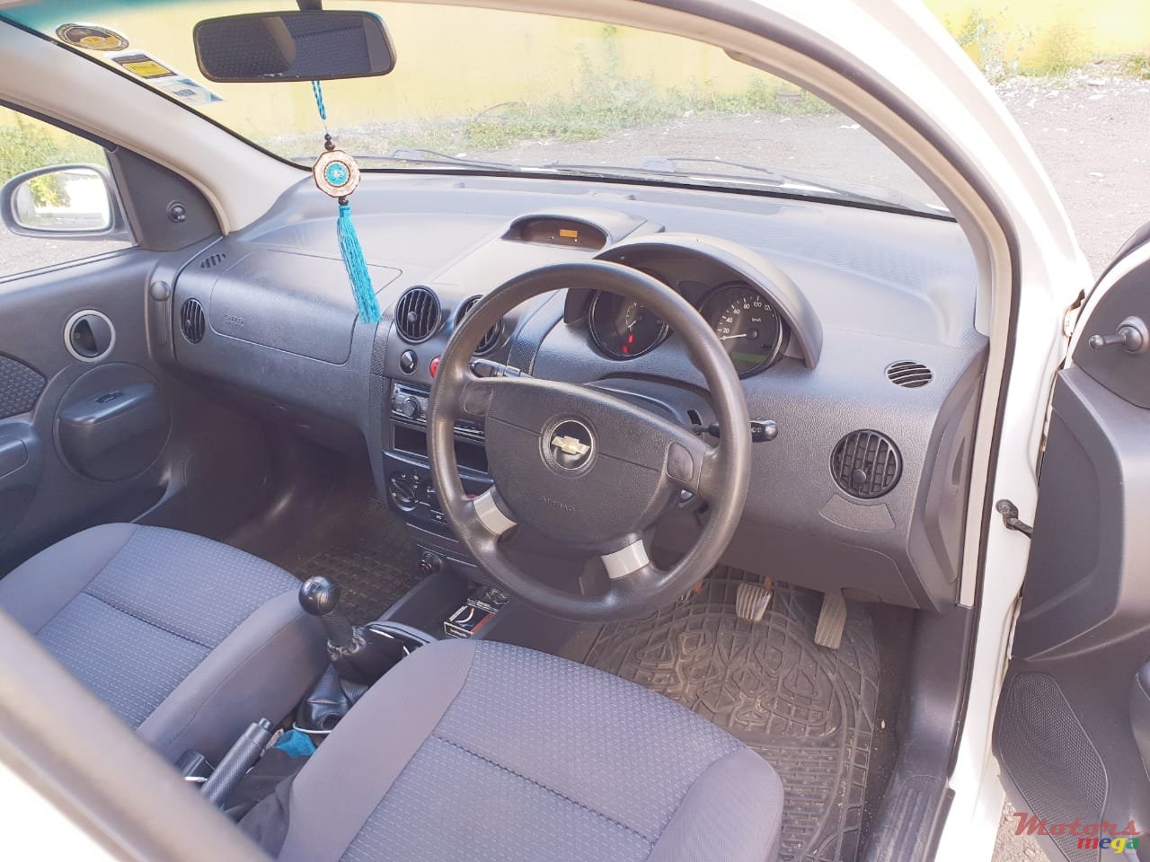 2008' Chevrolet Aveo Sport photo #4