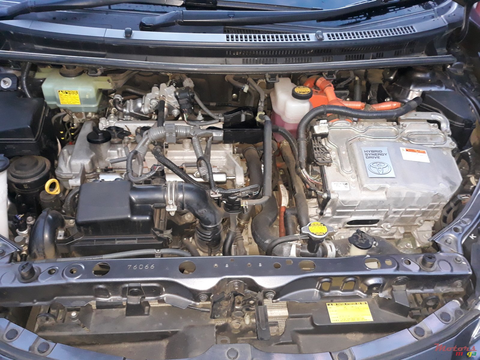 2013' Toyota Aqua photo #6